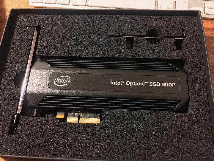 Intel Optane 900P SSD in box